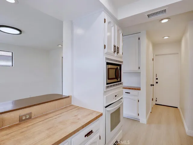 13401 Shooting Star Circle, Westminster, California 92683
