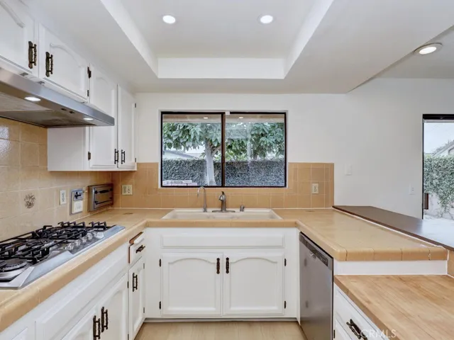 13401 Shooting Star Circle, Westminster, California 92683
