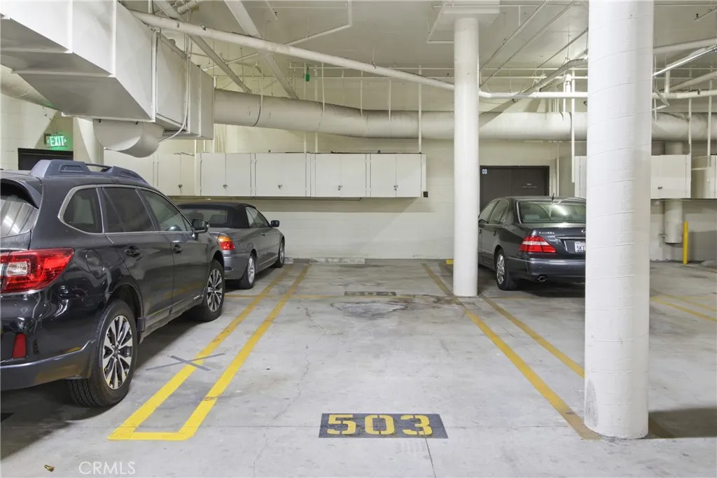 2102 Century Park Lane 313, Los Angeles, California 90067 home-pic-17