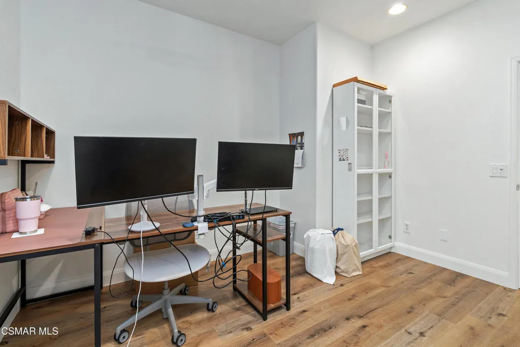 2336 Summerwind Place, Carlsbad, California 92008 home-pic-21