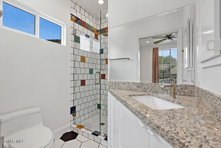 Upstairs BR 2 Bath