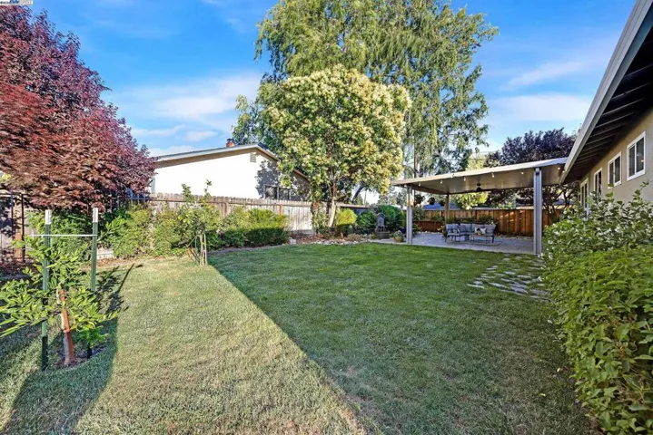 486 Hillcrest Ave, Livermore, California 94550