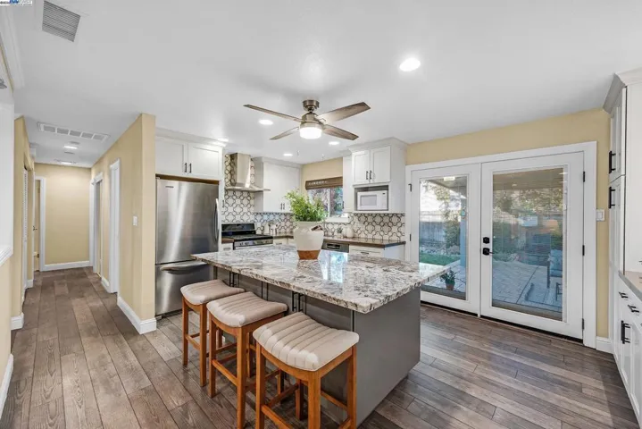 486 Hillcrest Ave, Livermore, California 94550