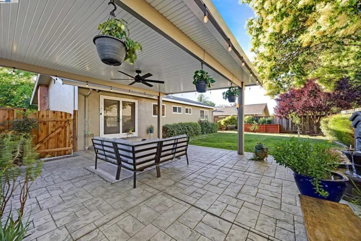 486 Hillcrest Ave, Livermore, California 94550