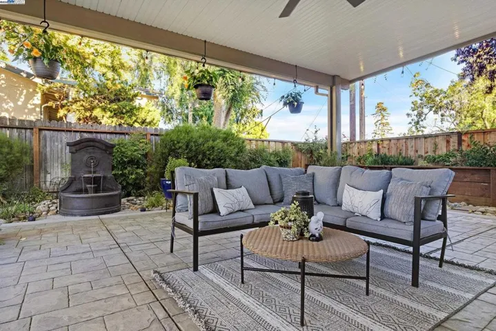 486 Hillcrest Ave, Livermore, California 94550