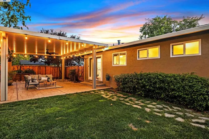 486 Hillcrest Ave, Livermore, California 94550