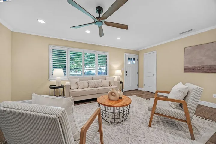 486 Hillcrest Ave, Livermore, California 94550