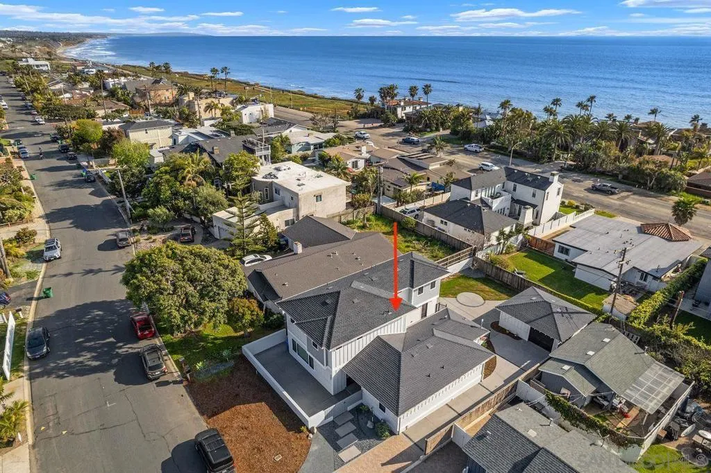 5301 Los Robles Dr, Carlsbad, California 92008 home-pic-5