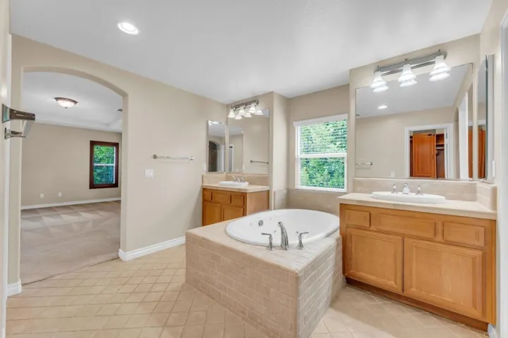 Master Bath/Spa