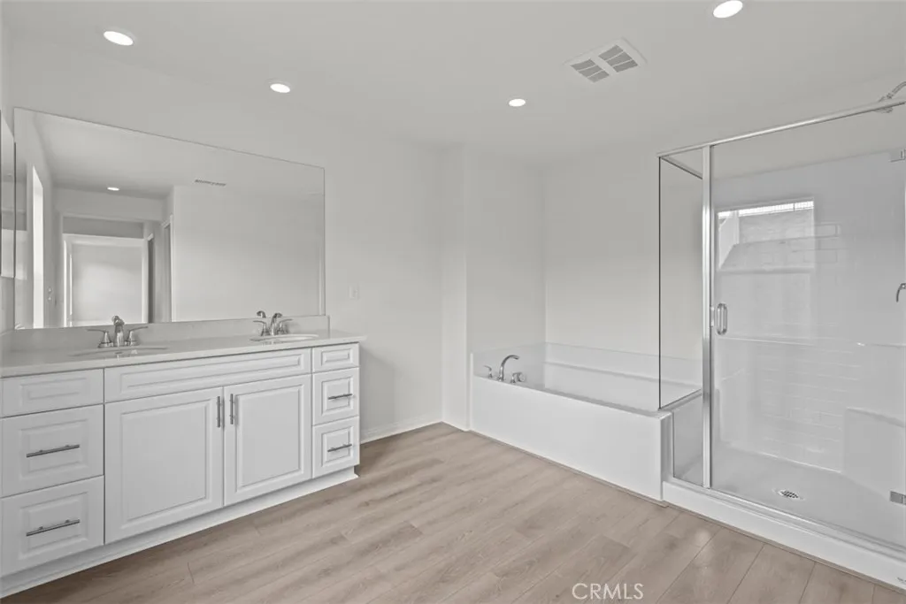 27365 Dunite Drive, Perris, California 92571 home-pic-12