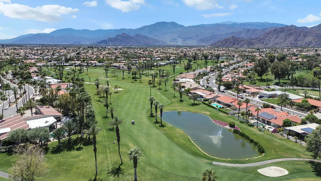 78750 Martinique Drive, Indio, California 92203 home-pic-43