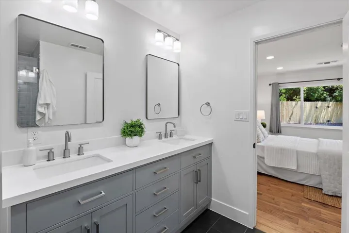 190 W San Martin Avenue, San Martin, California 95046
