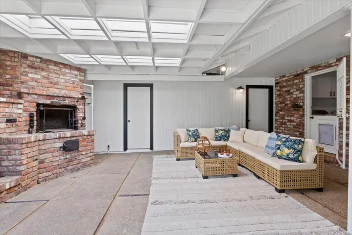 190 W San Martin Avenue, San Martin, California 95046
