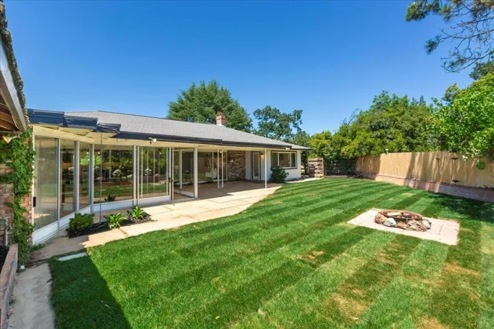 190 W San Martin Avenue, San Martin, California 95046
