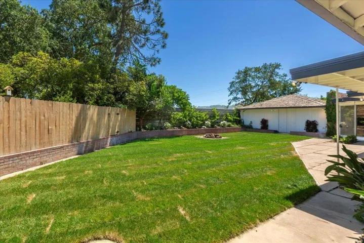 190 W San Martin Avenue, San Martin, California 95046