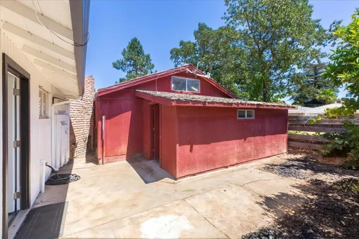 190 W San Martin Avenue, San Martin, California 95046