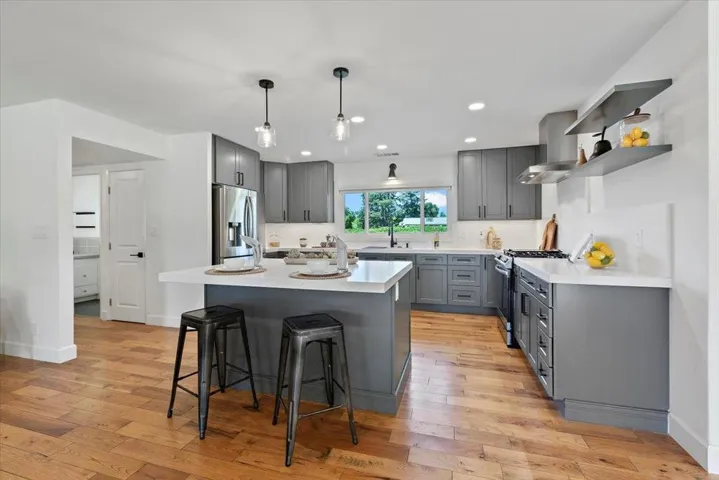 190 W San Martin Avenue, San Martin, California 95046