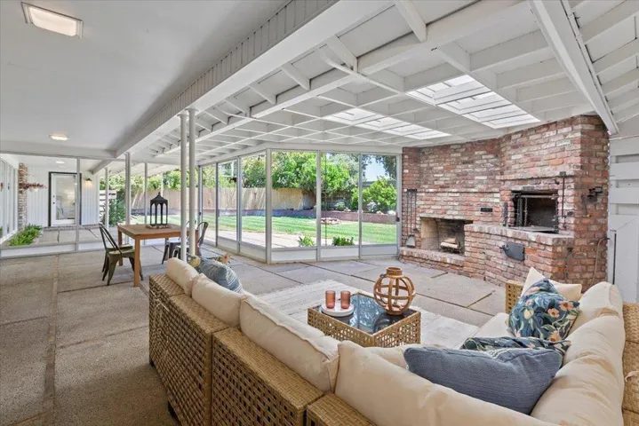 190 W San Martin Avenue, San Martin, California 95046