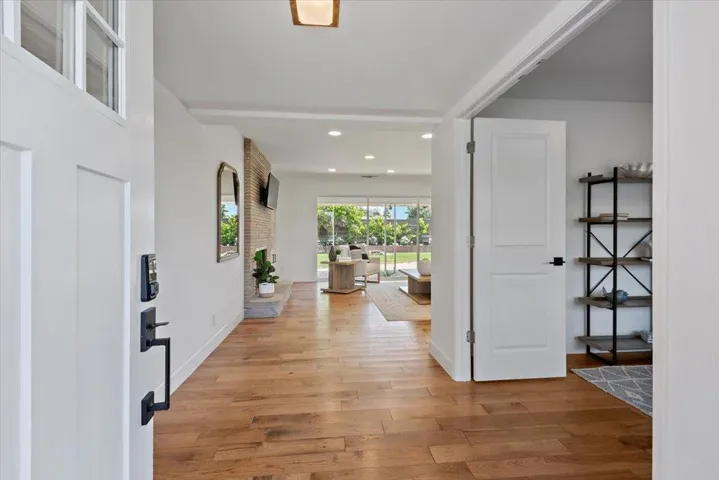 190 W San Martin Avenue, San Martin, California 95046
