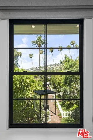 1722 N Vista Street, Los Angeles, California 90046