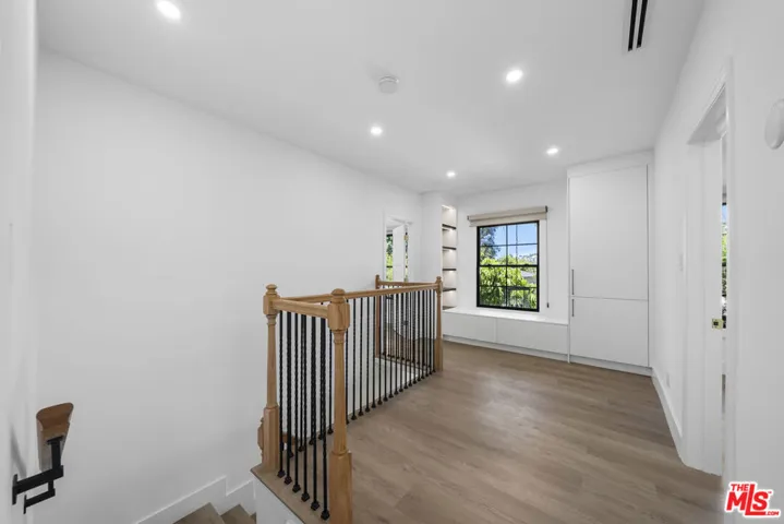 1722 N Vista Street, Los Angeles, California 90046