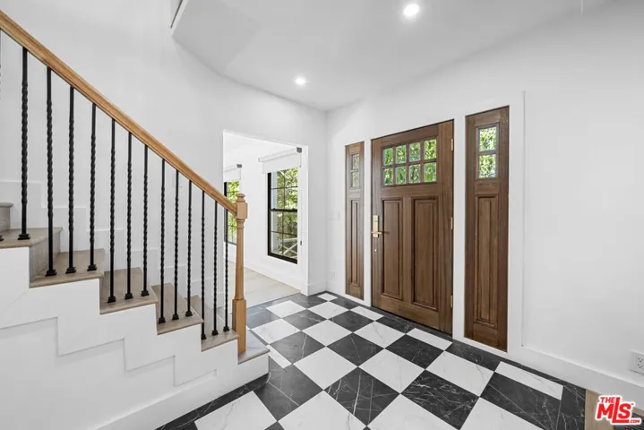 1722 N Vista Street, Los Angeles, California 90046