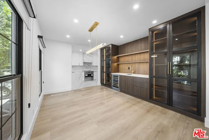 1722 N Vista Street, Los Angeles, California 90046
