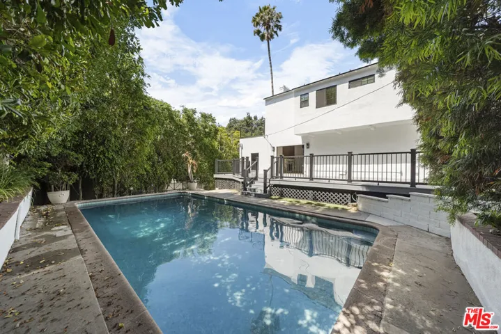 1722 N Vista Street, Los Angeles, California 90046