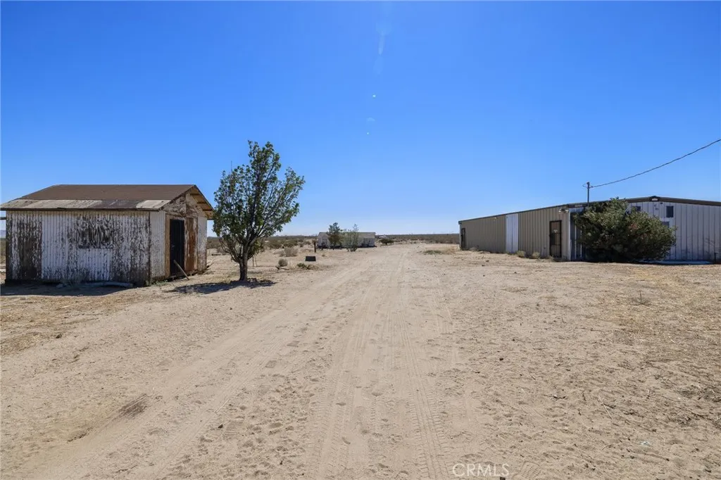 35950 116th Street E, Littlerock, California 93543, 4 Bedrooms Bedrooms, ,2 BathroomsBathrooms,Residential,For Sale,116th,GD25157760