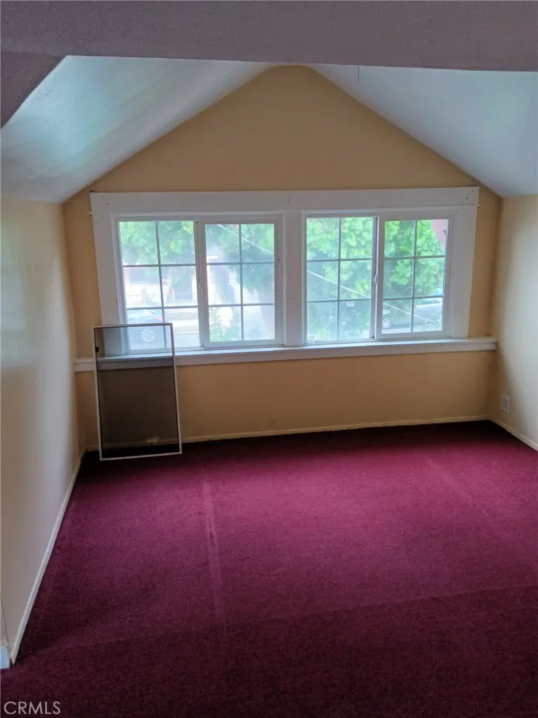 860 W 43rd Place, Los Angeles, California 90037 home-pic-5