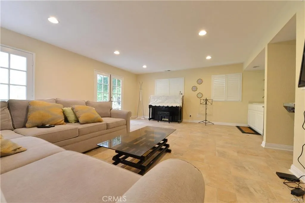 5436 Valinda Avenue, Rancho Cucamonga, California 91737 home-pic-35