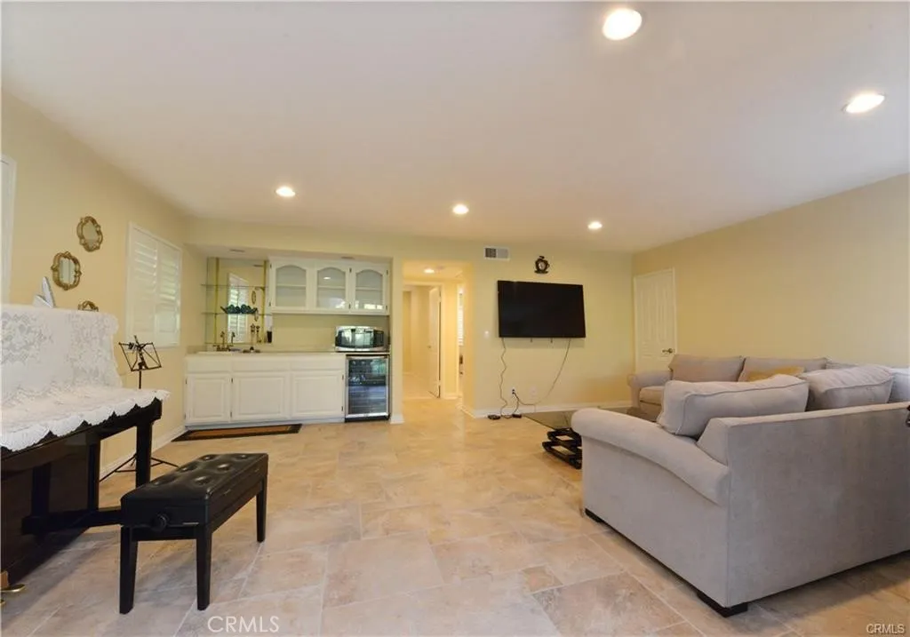 5436 Valinda Avenue, Rancho Cucamonga, California 91737 home-pic-36