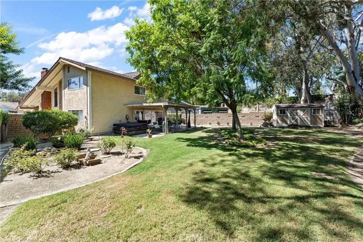 6316 E Woodsboro Avenue, Anaheim Hills, California 92807