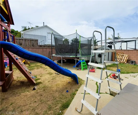 Back yard of 3 bedroom house