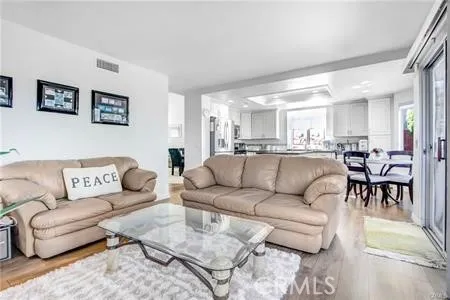 25951 Majorca Way, Mission Viejo, California 92692