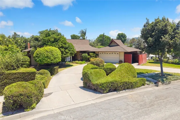 2912 Fragancia Avenue, Hacienda Heights, California 91745