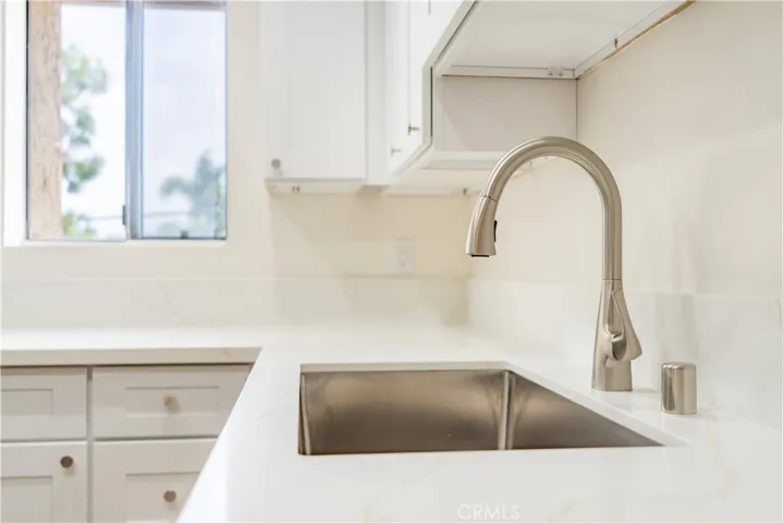 18900 Delaware Street 234, Huntington Beach, California 92648