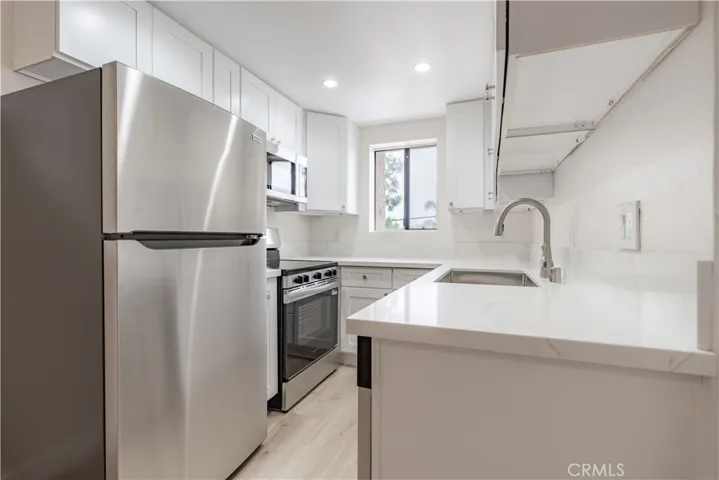 18900 Delaware Street 234, Huntington Beach, California 92648