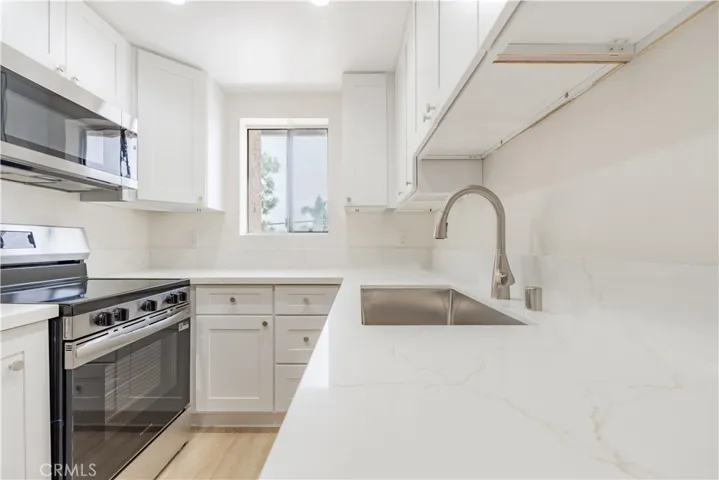 18900 Delaware Street 234, Huntington Beach, California 92648