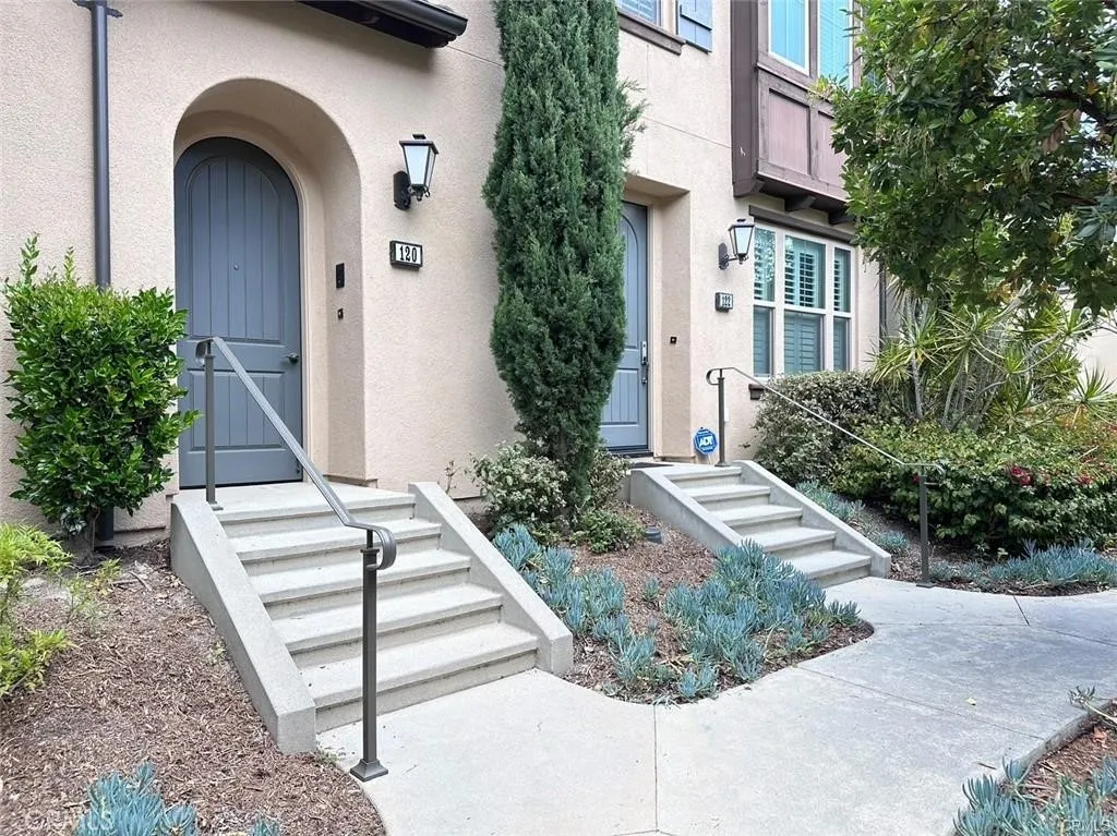 120 Nature Walk, Irvine, California 92618, 2 Bedrooms Bedrooms, ,2 BathroomsBathrooms,Residential Lease,For Rent,Nature Walk,AR25158943