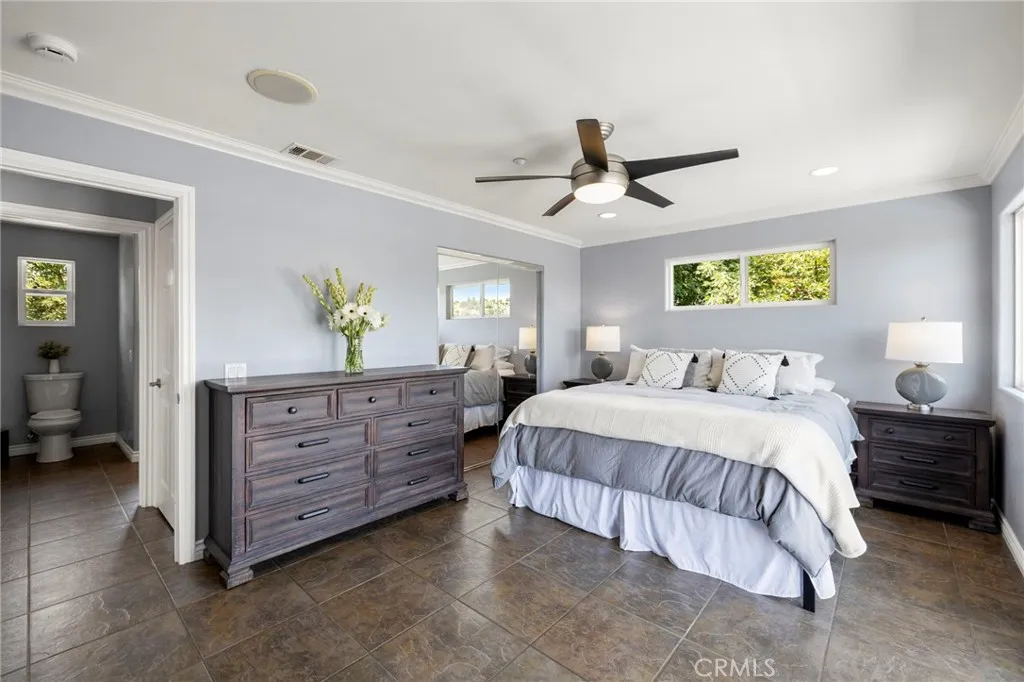 2125 Puerto Del Mundo, Fallbrook, California 92028 home-pic-33