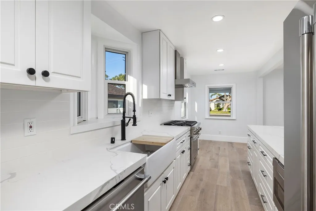 1821 Lake Street, Huntington Beach, California 92648 home-pic-7