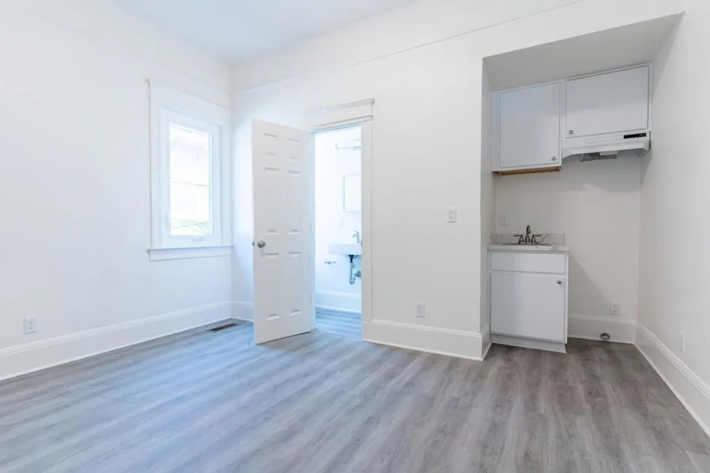 106 N 5th Street, San Jose, California 95112 home-pic-55