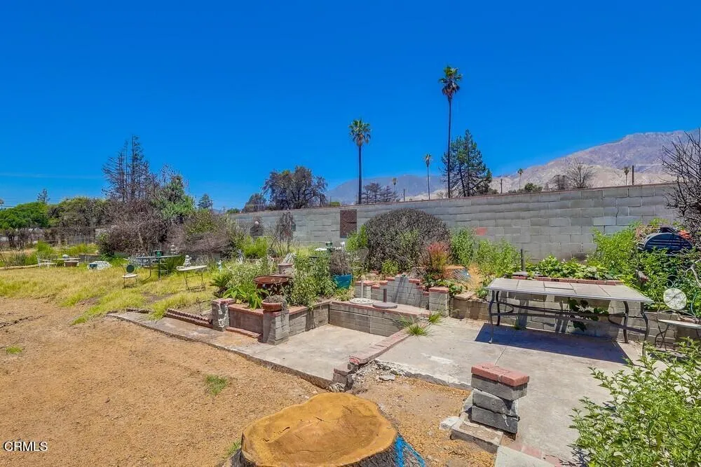 385 E Mariposa Street, Altadena, California 91001 home-pic-13