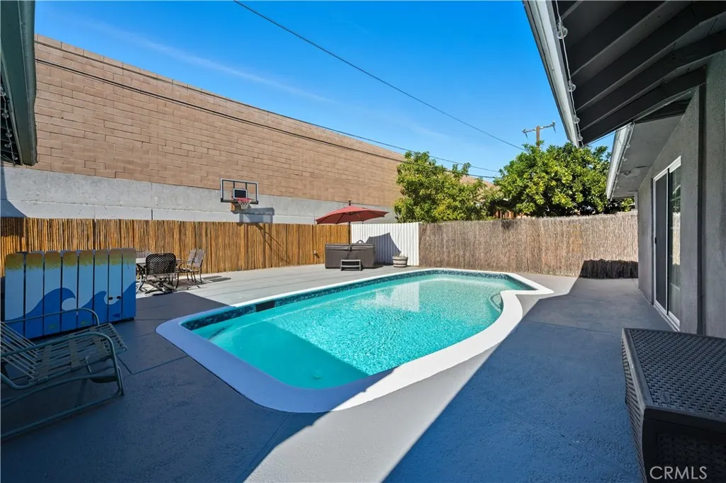 246 N Donneybrooke Street, Orange, California 92868 home-pic-19
