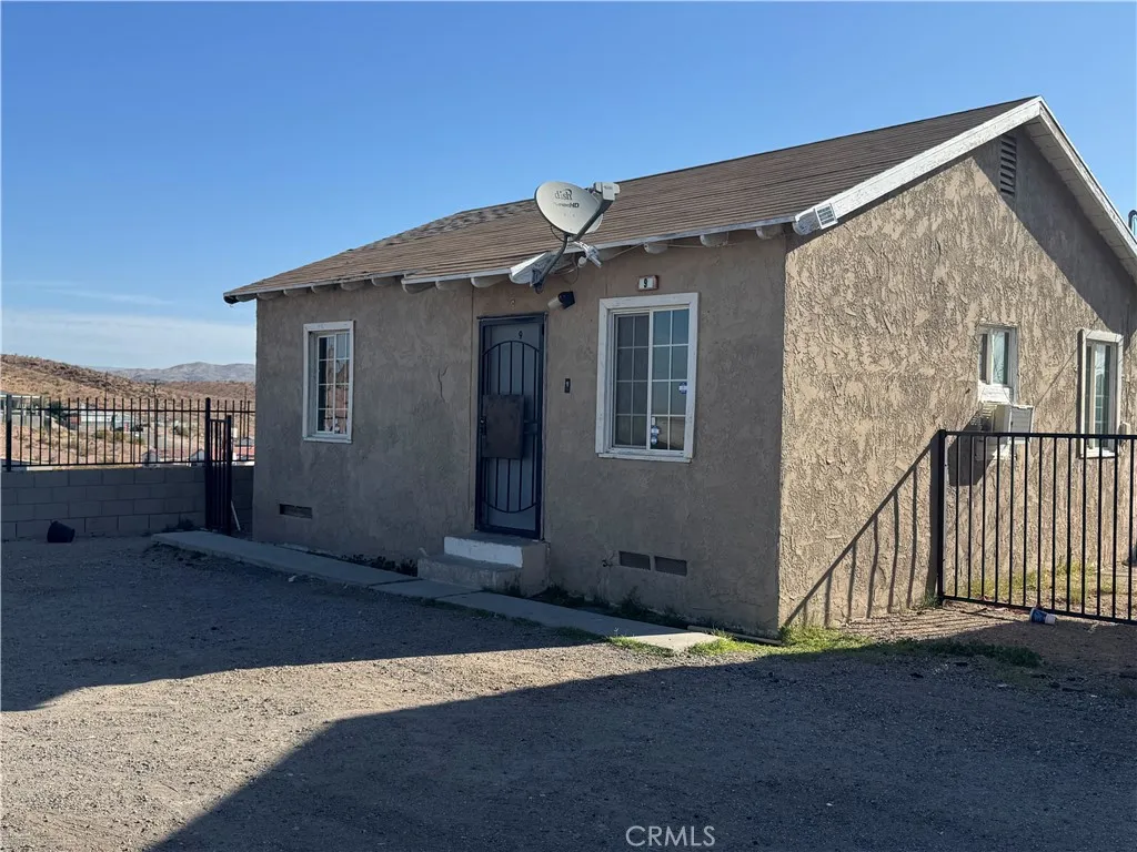 401 W Fredricks Street, Barstow, California 92311 home-pic-1
