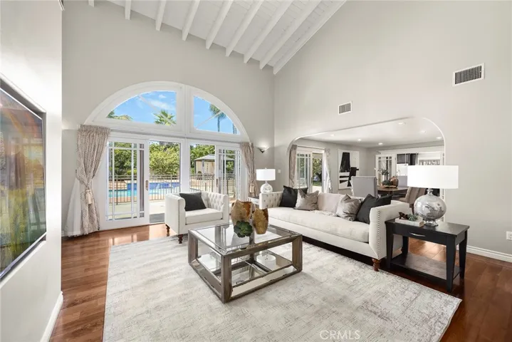 417 W Las Palmas Drive, Fullerton, California 92835