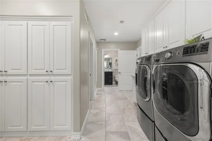 417 W Las Palmas Drive, Fullerton, California 92835