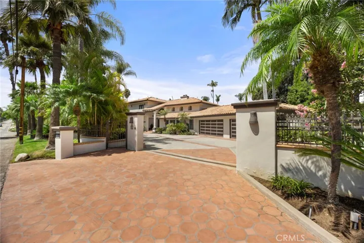 417 W Las Palmas Drive, Fullerton, California 92835
