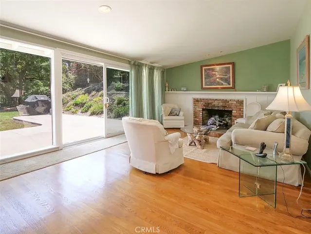 27056 Shorewood Road, Rancho Palos Verdes, California 90275